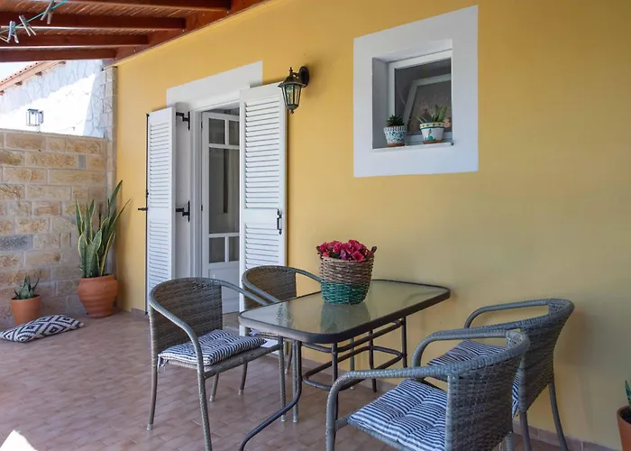 Alex Studios & Apartments